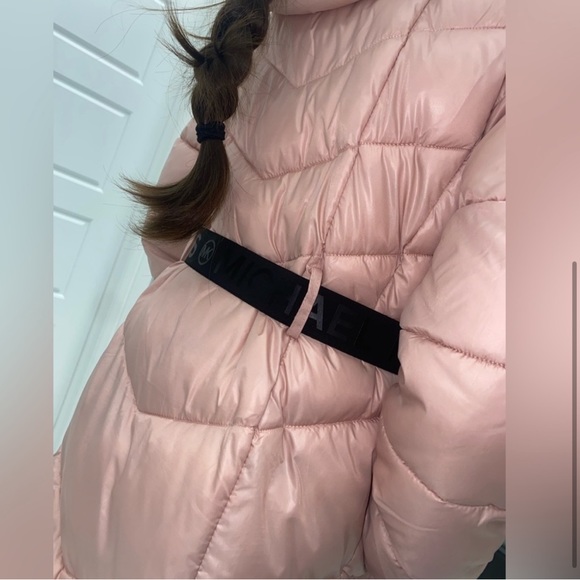 MICHAEL KORS Girls Pink Winter Coat. - Picture 5 of 6